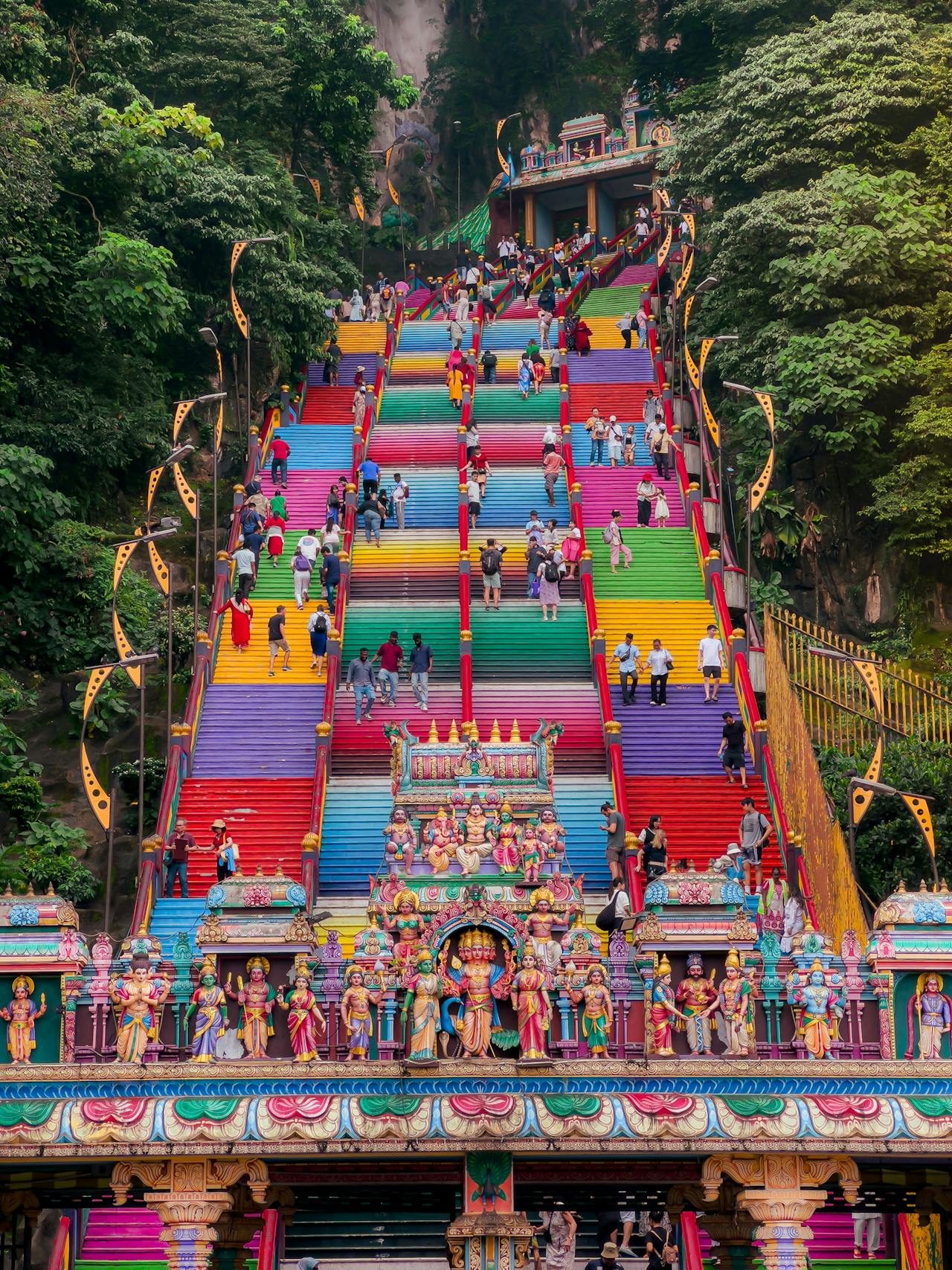 Genting Highlands and Batu Caves Day Tour – Malaysia